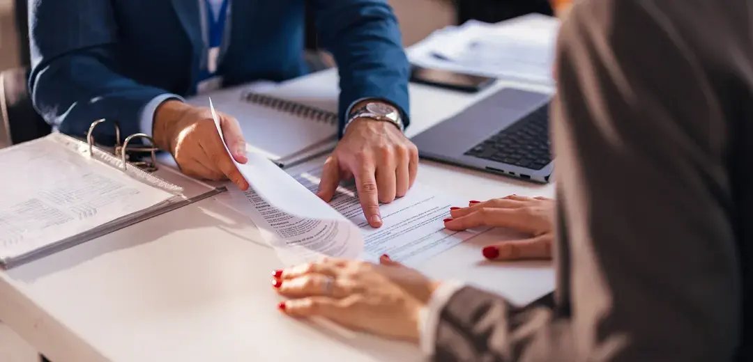 contract negotiation with a real estate agent